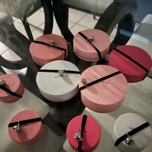 Tous boxes (all 9 for one price) shades of pink and grey